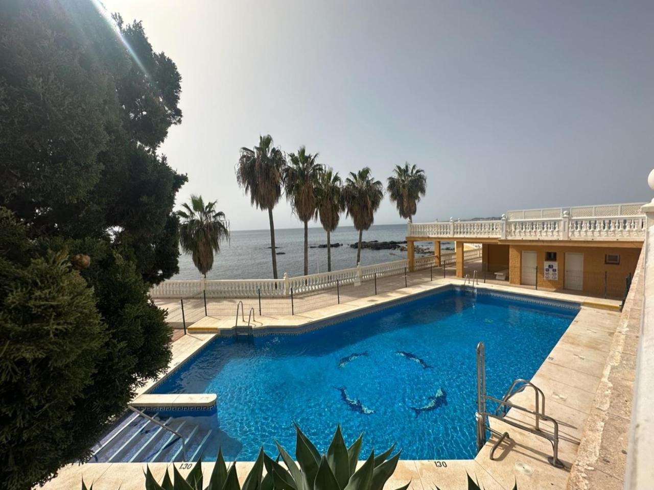 La Perla Beach Benalmádena Dış mekan fotoğraf